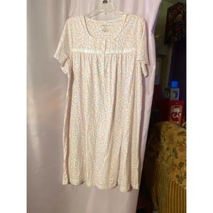 Croft and Barrow 1x women’s night gown